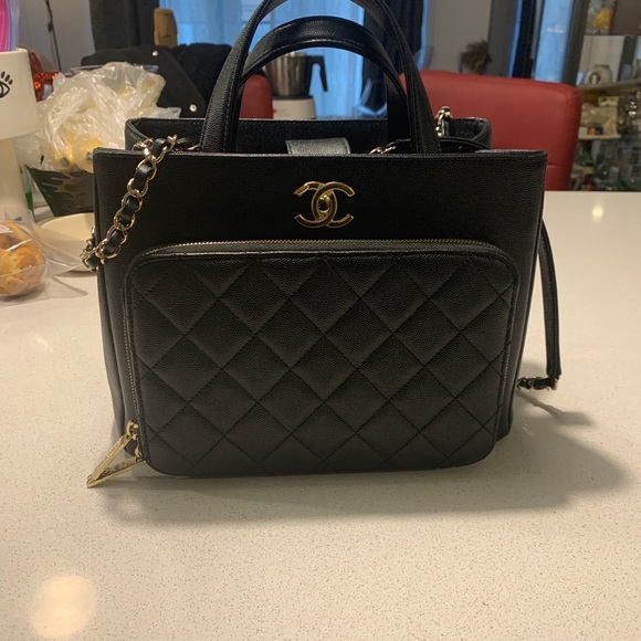 Chanel business affinity shopping bag - Picture 7 of 8